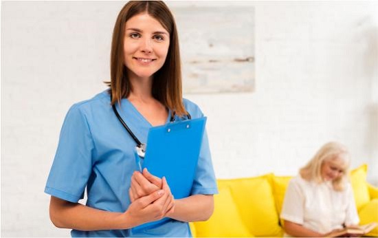 Nursing in Canada: Types, Courses and Specializations